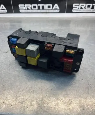Mercedes-Benz C W203 Fuse box set 0025459301 5DK00797320