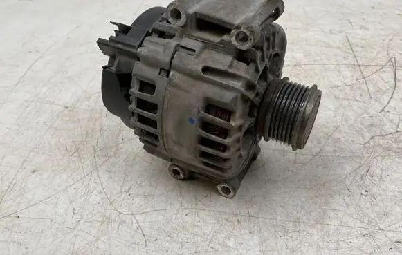 Audi A3 S3 8V Generator/alternator 06J903023H 2611730F 215104141