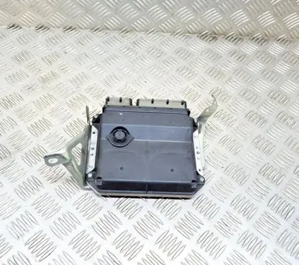 Toyota Avensis T270 Engine control unit/module MB2759004733 8966105F20