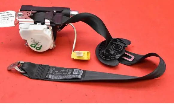 Volkswagen PASSAT B6 Front seatbelt 3C1857706R
