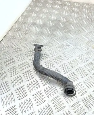 Volkswagen PASSAT B7 Breather hose/pipe 03L103493AE 03L103493