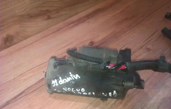 Volvo S40, V40 Starter motor 30620657