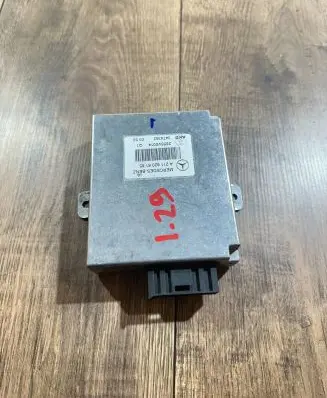 Mercedes-Benz E W211 Other control units/modules a2118206185