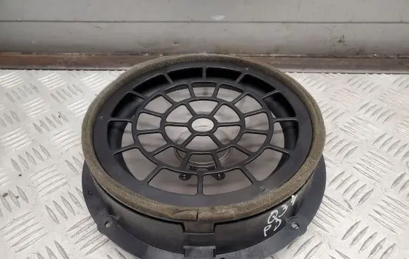 Audi Q3 8U Front door speaker 8U0035415B