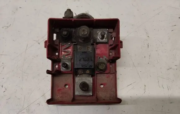Renault Megane II Battery relay fuse 8200169485