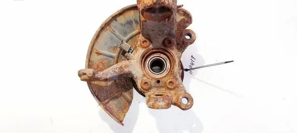 Skoda Octavia Mk2 (1Z) Front wheel hub