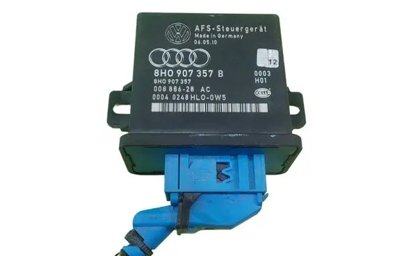 Audi A5 8T 8F Central body control module 8H0907357B