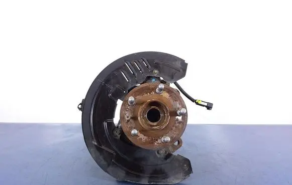 Cadillac CTS Front wheel hub spindle knuckle 