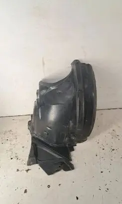 Mercedes-Benz CLS C218 X218 Front wheel arch liner splash guards A2186900430