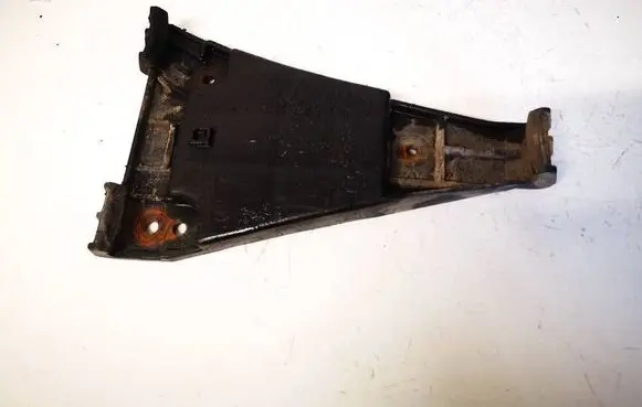 Audi A4 S4 B5 8D Rear bumper mounting bracket 8d0807283