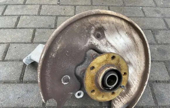 Audi Q5 SQ5 Rear wheel hub 8R0505432C 8R0505436C
