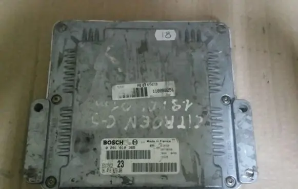 Citroen C5 Engine control unit/module 0281010365 9641607980 28FM0260
