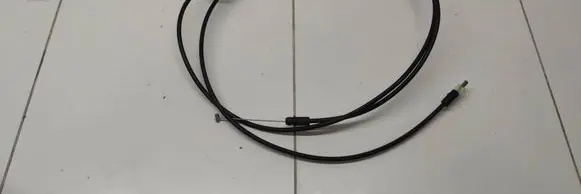 Peugeot 208 II Engine bonnet/hood lock release cable 9827470080