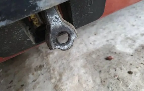 Nissan Note (E11) Rear door check strap stopper