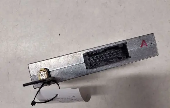 Audi A4 S4 B7 8E 8H Bluetooth control unit module 8P0862335D TFU0300000 7140B20001191760