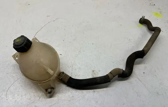 Dacia Duster II Coolant expansion tank/reservoir 217107259R
