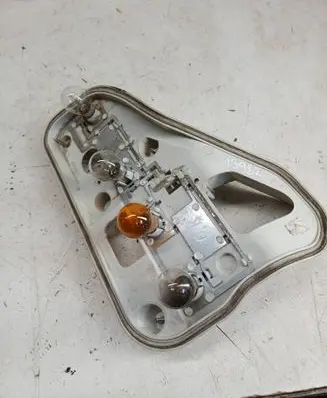 Opel Astra H Tail light bulb cover holder 417041 417045