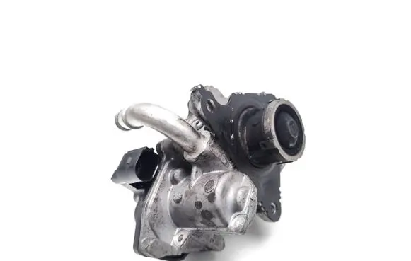 Audi A6 C7 EGR valve 04L131501S V29062884