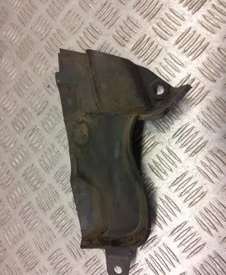 Tesla Model 3 Wiper trim 108169400A