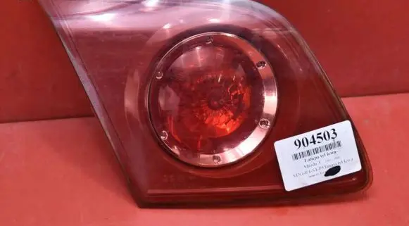 Mazda 323 F Rear/tail lights P2913L