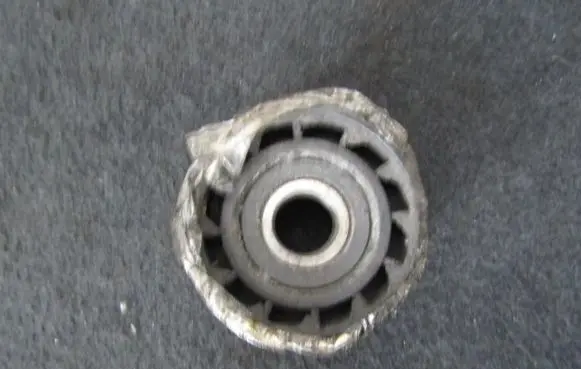 Peugeot Partner Belt tensioner pulley 6203rr9d