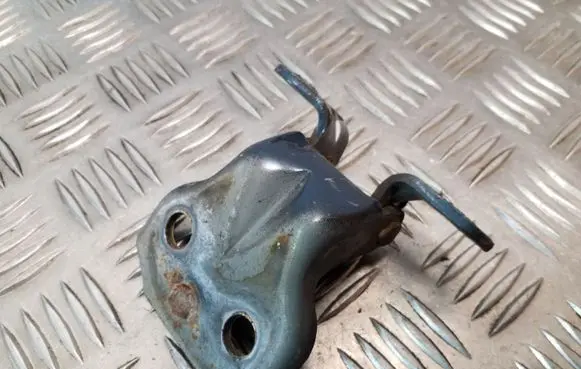 Subaru Legacy Front door upper hinge