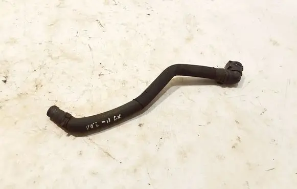 Jaguar XJ X351 Engine coolant pipe/hose AW937752BA