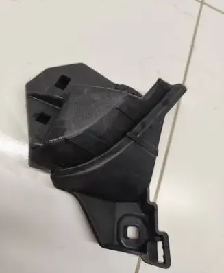 Citroen DS5 Rear bumper mounting bracket 9687046780