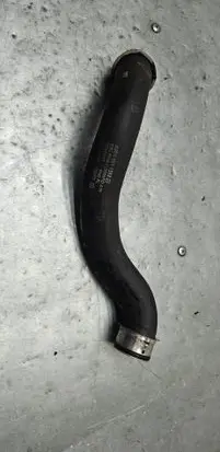 Mercedes-Benz E W212 Engine coolant pipe/hose A2045011582 6254123038PC