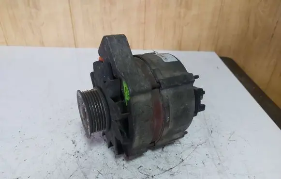 Audi A6 S6 C4 4A Generator/alternator 6211R