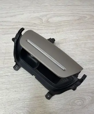 Citroen C5 Ashtray (front) 81230142 9772 52449