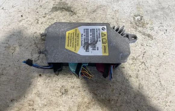 BMW 7 F01 F02 F03 F04 Airbag control unit/module 9266328 12B062M 61830850