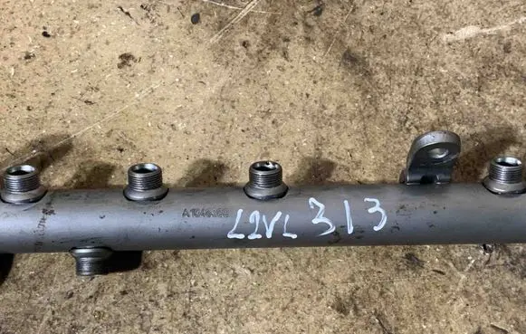 Mercedes-Benz ML W164 Fuel main line pipe A6420700495