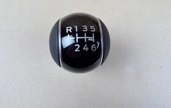 Ford Fiesta Gear lever shifter trim leather/knob B4791822417