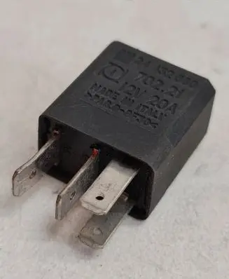 Opel Zafira A Other relay 24432680 70221 12V20A
