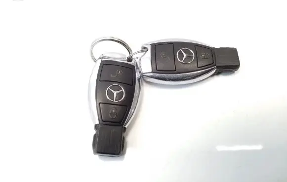 Mercedes-Benz R W251 Ignition key/card 