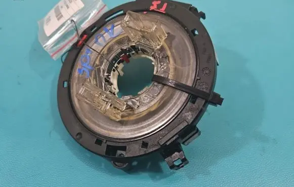 Mercedes-Benz E W212 Airbag slip ring squib (SRS ring) 04320400 IMPRK1381657
