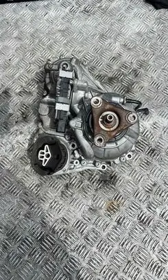 BMW 3 G20 G21 Gearbox transfer box case 27107889033