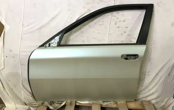 Alfa Romeo 166 Front door 114A