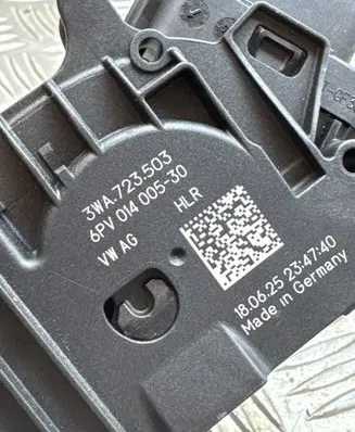 Volkswagen Golf VIII Accelerator throttle pedal 3WA723503 5Q0723131A