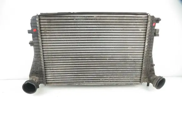 Volkswagen Touran I Intercooler radiator