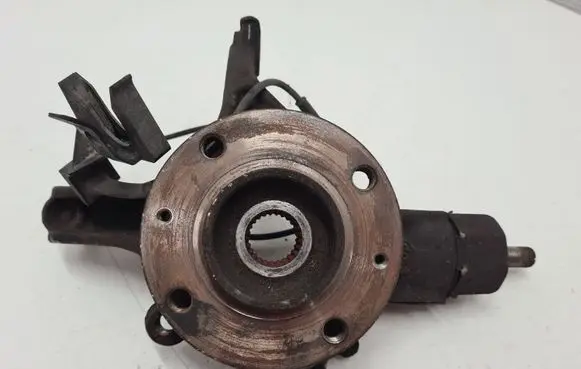 Peugeot 308 Front wheel hub