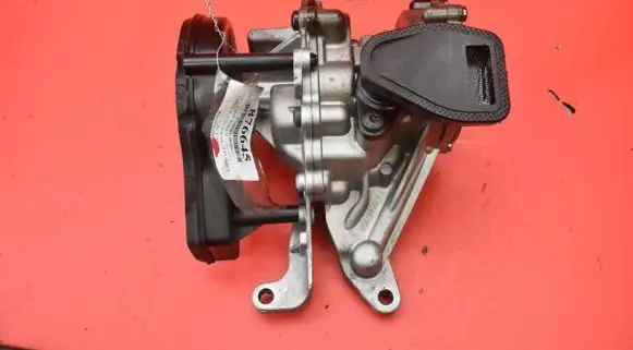Opel Astra K Oil pump 55487858
