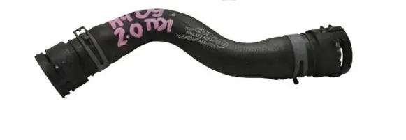 Audi A4 S4 B9 Engine coolant pipe/hose 8W0122101H