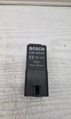Volvo V70 Glow plug pre-heat relay 30785663 080820