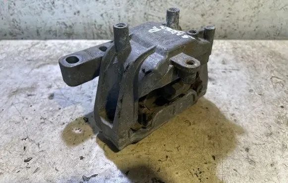 Volkswagen Golf VI Engine mount bracket 1K0199262CN