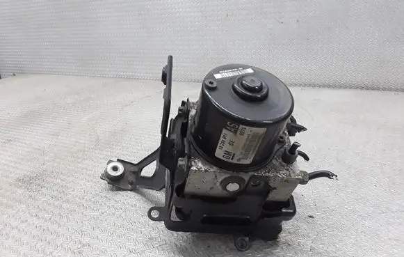 Opel Zafira B ABS Pump 13234911