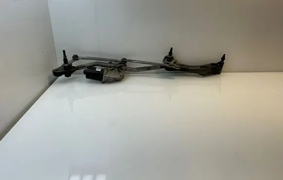 BMW 6 E63 E64 Front wiper linkage and motor 7194029