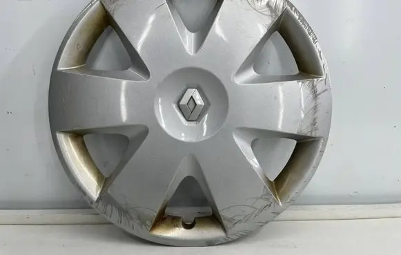 Renault Megane II R16 wheel hub/cap/trim 8200199705