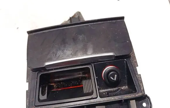Audi A5 8T 8F Car ashtray 8k0857951 wzt